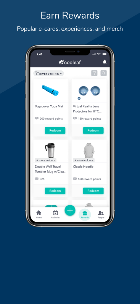 Cooleaf App Belohnungsmarktplatz mit Artikeln wie Yogamatten und Hoodies für Mitarbeiteranerkennung