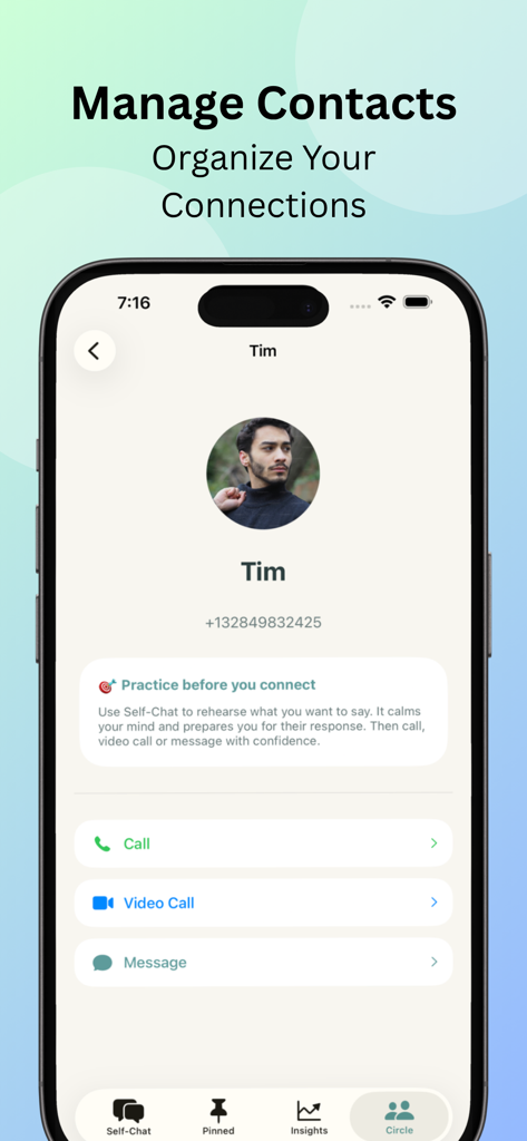 Chit Chat+ - Interface do aplicativo Chit Chat plus mostrando um perfil de contato com um prompt para praticar antes de ligar ou enviar uma mensagem.