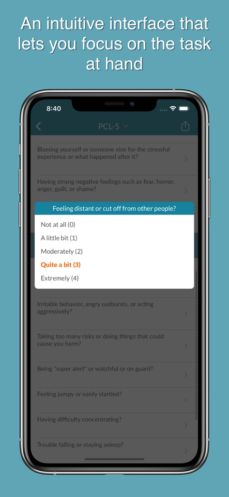 Psych On Demand - Schermata di uno smartphone che mostra una domanda di valutazione psichiatrica con opzioni di punteggio a scelta multipla nell'app Psych On Demand.