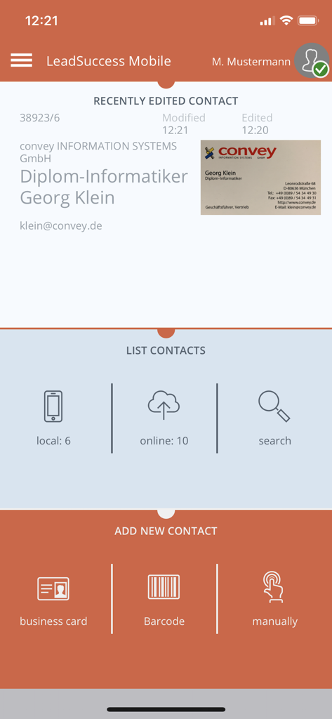 LeadSuccess - 最近スキャンした名刺の連絡先と、バーコードまたは手入力で新しいリードを追加するオプションを表示するLeadSuccessモバイルダッシュボード。