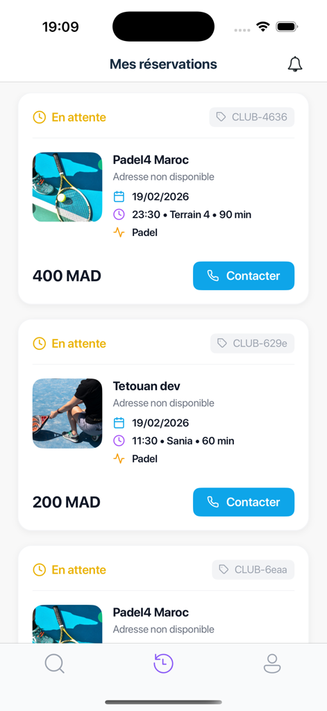 Sportym - Interface montrant une liste des réservations de terrains de padel en attente avec les dates et les prix sur l'application Sportym