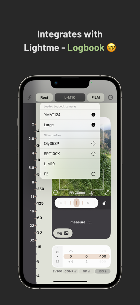 Interface de l'application Lightme Lightmeter montrant une liste de profils d'appareils photo vintage et l'intégration du carnet de bord.