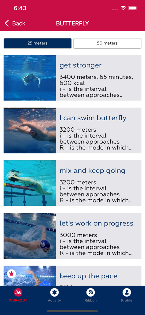 Pantalla de lista de entrenamientos de mariposa en la aplicación SwimTraining