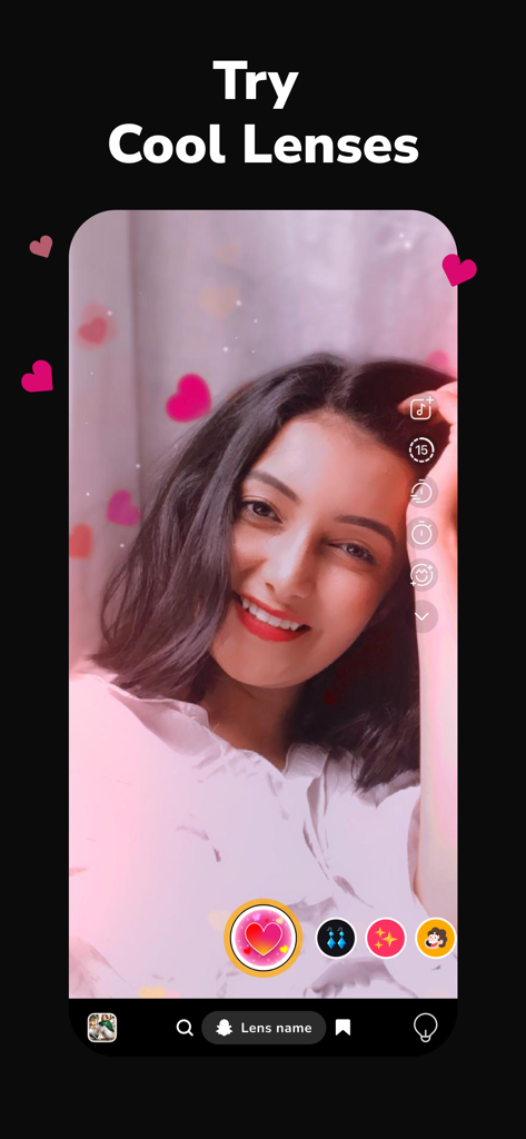 Moj: Video Live & Short Videos - Mojショート動画アプリでハートをテーマにしたARレンズフィルターを使用している女性。