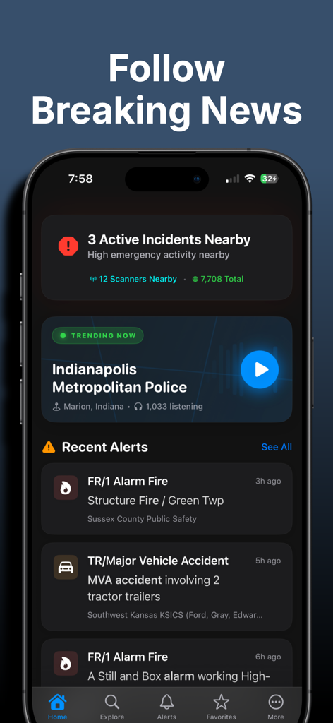 Police Scanner: Crime Radar - Pantalla de inicio de la aplicación Escáner Policial que muestra alertas de emergencia en tiempo real y transmisiones de escáner en vivo en tendencia.