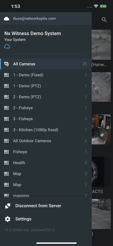 Menú lateral de la aplicación Nx Witness Mobile mostrando varias categorías de cámaras y configuraciones del sistema