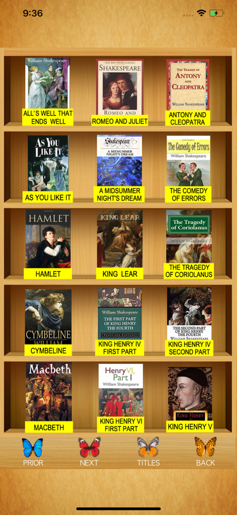 Eine digitale Holzregal-Oberfläche in der Shakespeare Complete Search App, die verschiedene Theaterstückcover wie Hamlet und Romeo und Julia anzeigt.