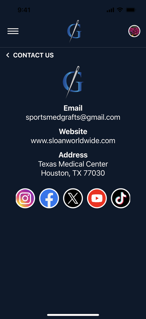 Pagina delle informazioni di contatto dell'app Graftology con icone di social media.