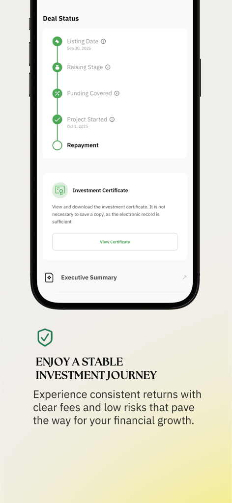Interface de l'application mobile Safqah Capital affichant le calendrier de statut des transactions d'investissement et l'accès aux certificats numériques.