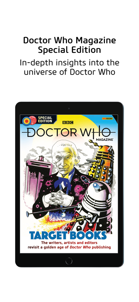 Une tablette affichant la couverture de l'édition spéciale du magazine Doctor Who, mettant en scène le Premier Docteur et un Dalek.
