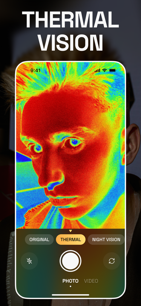 Thermal Camera - Night Vision. - Interfaz de smartphone mostrando el rostro de una persona con un filtro térmico colorido