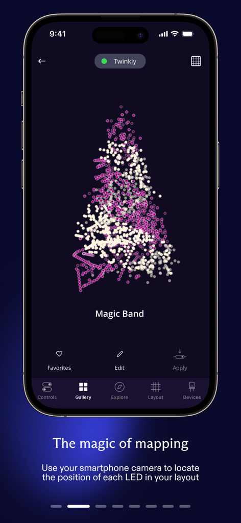 Twinkly - Un smartphone mostrando la función de mapeo mágico de la aplicación Twinkly, que muestra un diseño 3D de luces LED moradas y blancas en forma de árbol.