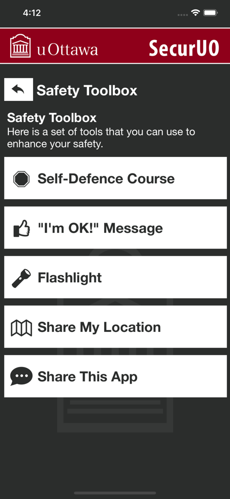 SecurUO - Pantalla del kit de herramientas de seguridad de la aplicación móvil SecurUO que muestra opciones para cursos de defensa personal y uso compartido de ubicación