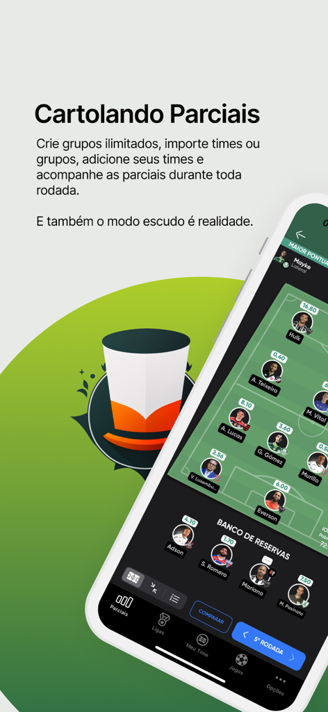 Smartphone affichant la composition de l'équipe de football fantasy Cartolando Parciais et les scores des joueurs