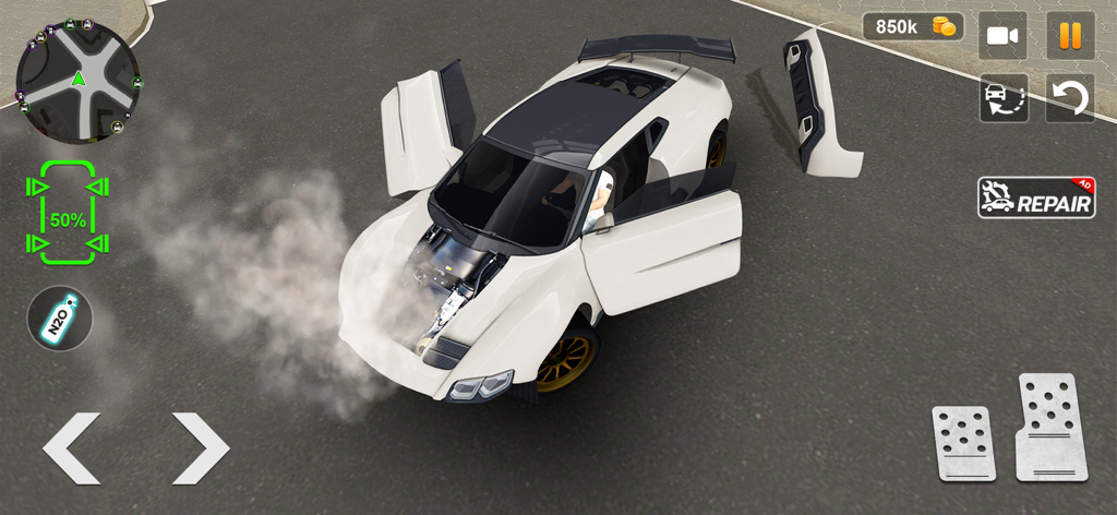 Rash Drive Car Crash Simulator - Ein beschädigter weißer Sportwagen mit rauchendem Motor und offenen Türen in einem Autounfall-Simulator-Spiel.