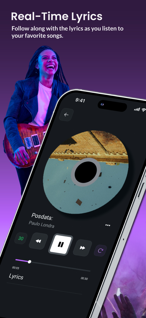 Name That Song: Identify Music - Pantalla de smartphone que muestra la letra en tiempo real de una canción en la aplicación de identificación de música Identifica Canciones.