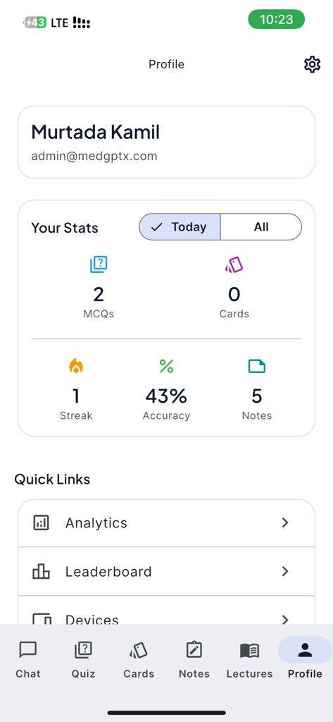 MEDGPTx - Panel de perfil de usuario en la aplicación MEDGPTx que muestra estadísticas de estudio médico y seguimiento del progreso.