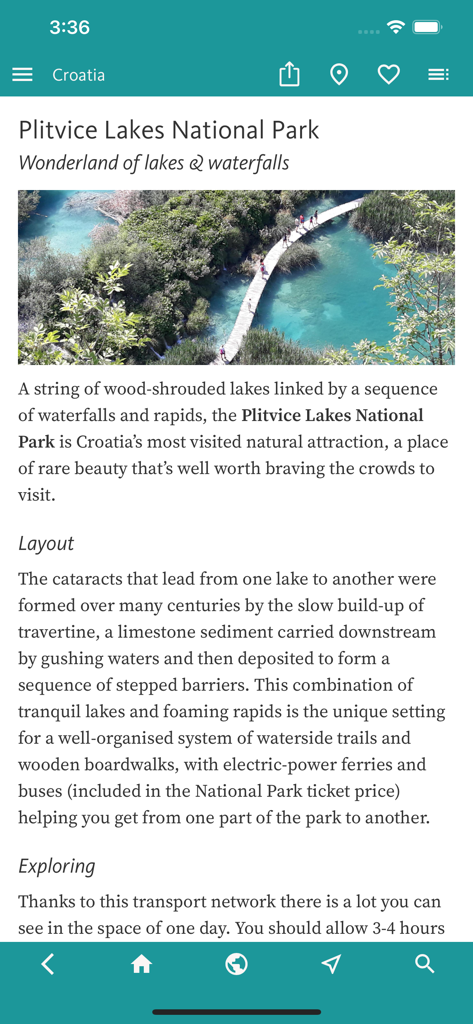 Croatia’s Best: Travel Guide - 플리트비체 호수 국립공원 가이드 화면. 나무 판자길 사진과 설명 텍스트 포함.