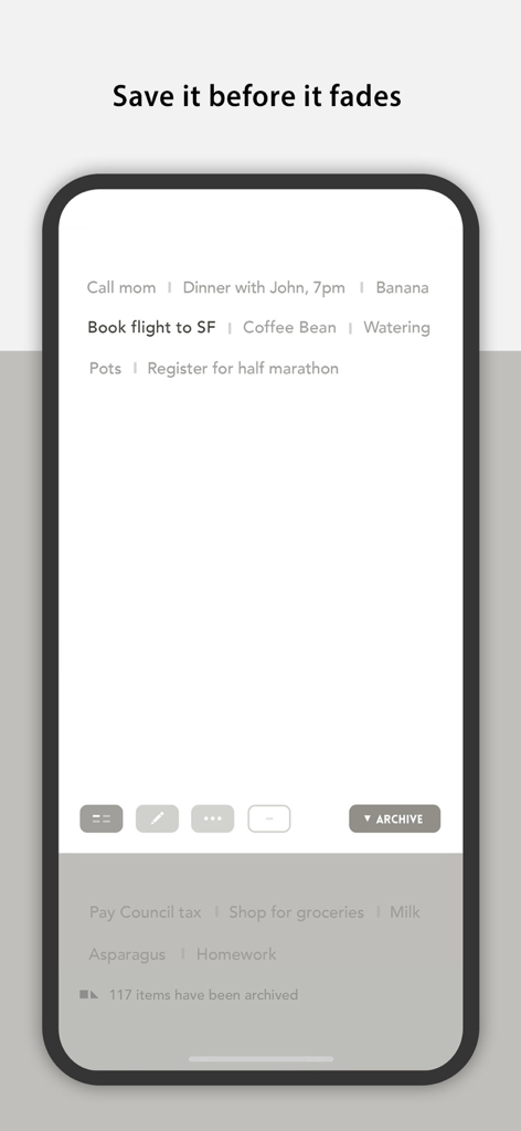 Blink - Quick Notes & Widget - ミニマルなデザインと「Save it before it fades（消える前に保存）」というテキストが表示された、クイックメモを表示するBlinkアプリのインターフェース
