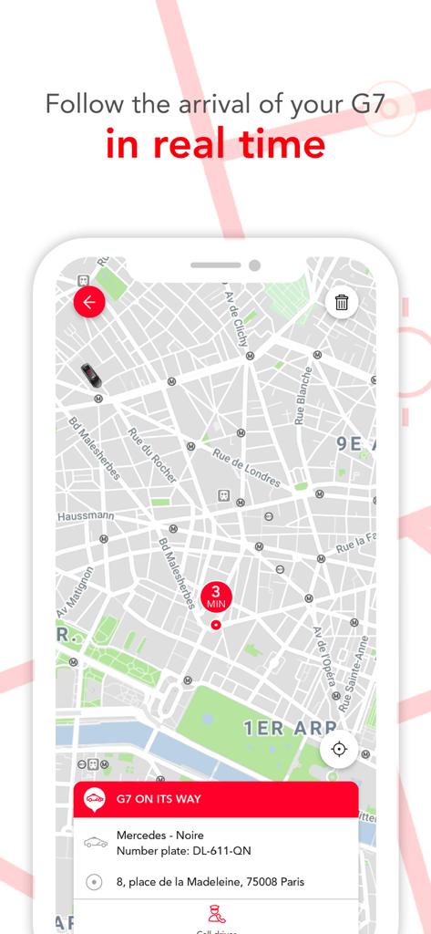 Mobile app screen showing real-time tracking of a G7 taxi arrival on a map of Paris