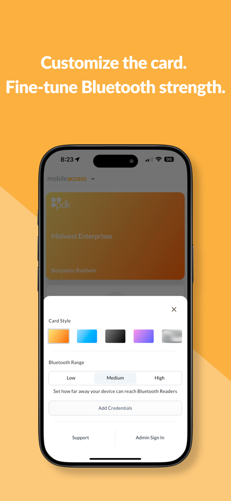 PDK Access by ProdataKey - Interfaz de la aplicación PDK Access mostrando la personalización de la tarjeta de acceso digital y la selección del rango de Bluetooth