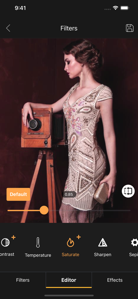 Retron - Vintage Photo Filters - Photo & Video App | MWM