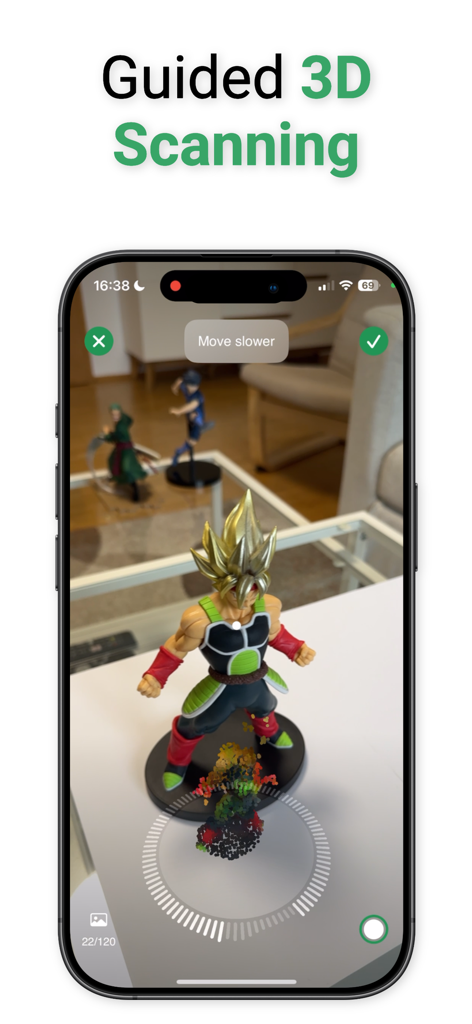 物理的なアクションフィギュアのガイド付き3Dスキャンを実演するiPhoneインターフェイス。