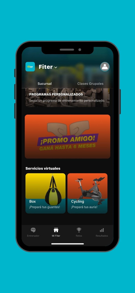 Tableau de bord de l'application Fiter montrant les programmes d'entraînement et les services de gym virtuels tels que la boxe et le cyclisme.