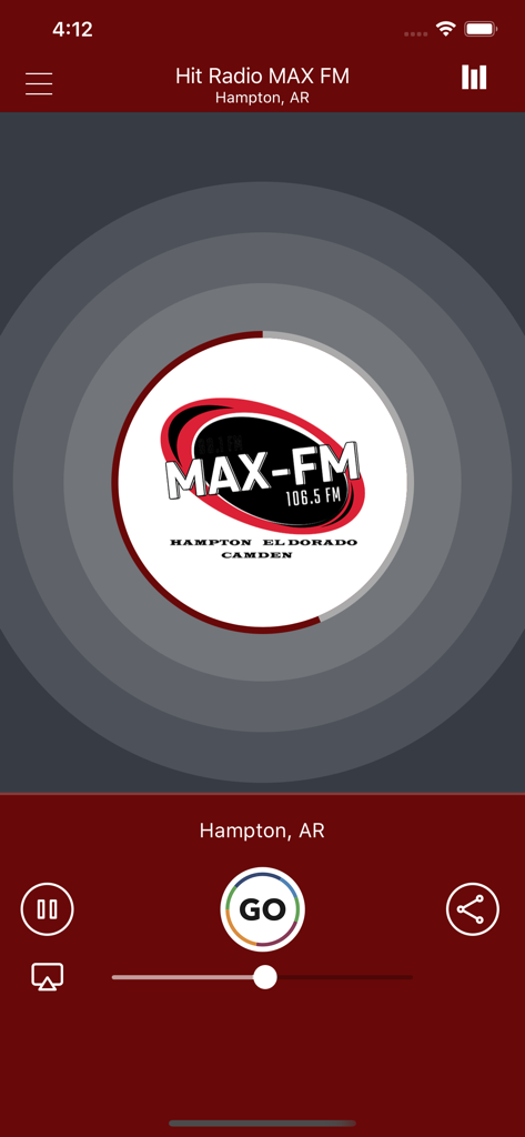 Hit Radio MAX FM - Interfaz del reproductor de música de la aplicación Hit Radio MAX FM que muestra el logo de la estación y los controles de reproducción