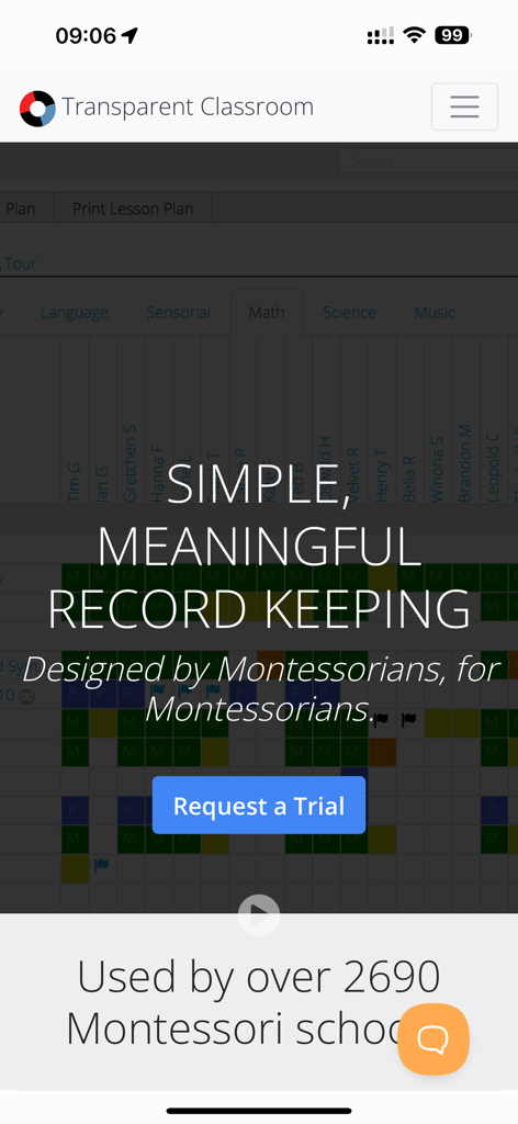 Tela inicial do aplicativo Transparent Classroom apresentando registros Montessori e um botão Solicitar Teste.