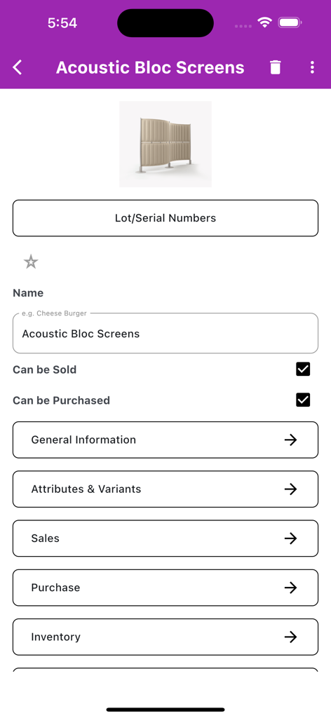 La aplicación Cliente ERP Móvil muestra los detalles del producto, incluyendo ajustes de ventas, compras e inventario.