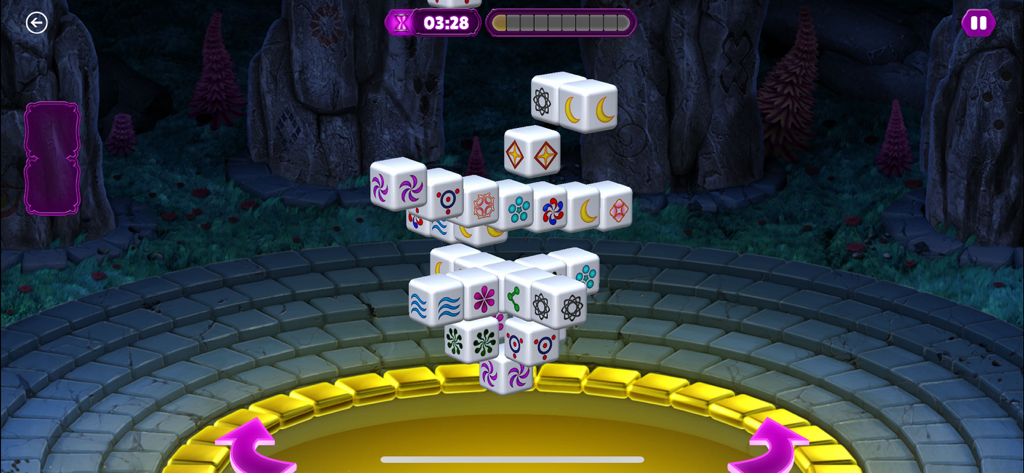 Tap Tiles - 3D Mah-jong Games - A 3D mahjong puzzle level with rotating cube tiles in Tap Tiles