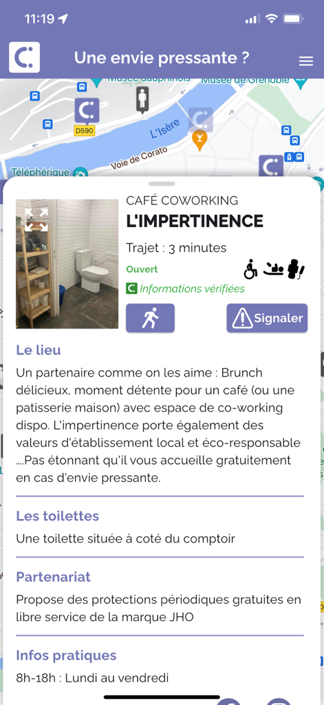 ICI toilettes - 화장실 세부 정보 및 접근성 아이콘이 있는 제휴 카페를 보여주는 ICI toilettes 앱 인터페이스.