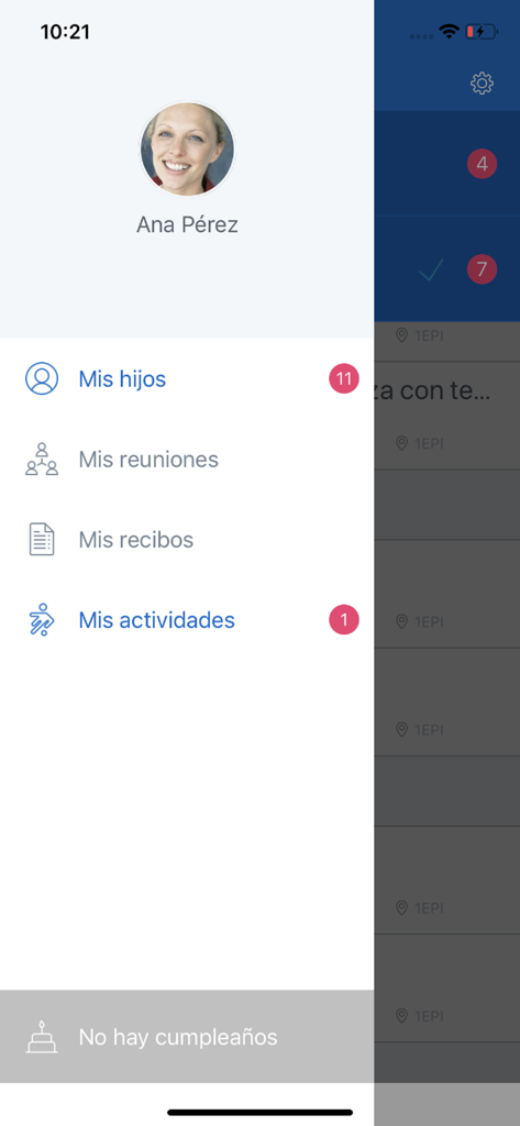 Navigation menu of Educamos Familias school app showing parent profile and student management sections
