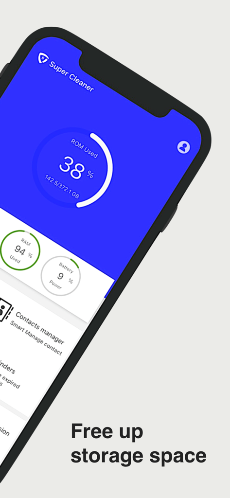 Super Cleaner App-Dashboard zeigt ROM- und RAM-Speichernutzung auf einem iPhone