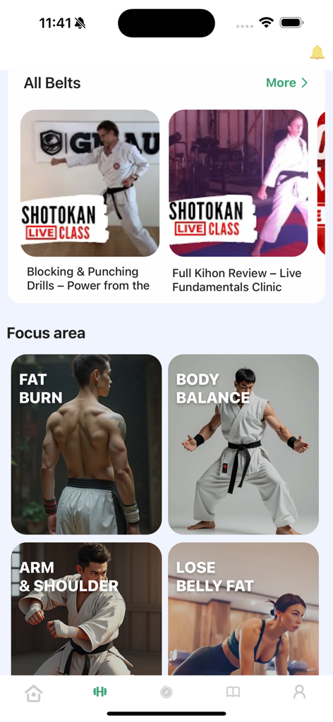 Learn Taekwondo & Workout Pro - Interface do aplicativo móvel mostrando aulas ao vivo de Taekwondo e áreas de foco de fitness como queima de gordura e equilíbrio corporal