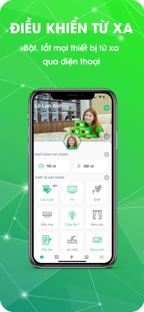 Écran de smartphone affichant l'interface de l'application Hunonic pour la maison intelligente avec des icônes de contrôle à distance pour divers appareils ménagers en vietnamien