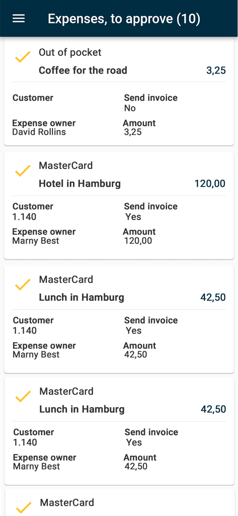 Next® Go - Interfaz de la aplicación móvil Next Go que muestra una lista de gastos empresariales para aprobación.