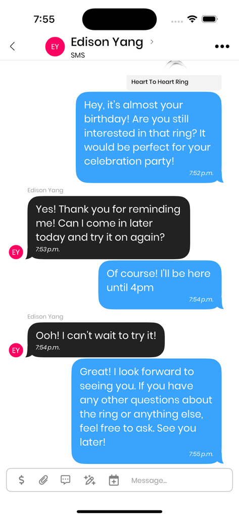 Clientbook Retail - Una captura de pantalla de la aplicación Clientbook Retail que muestra una conversación por SMS entre un vendedor y un cliente sobre un producto.