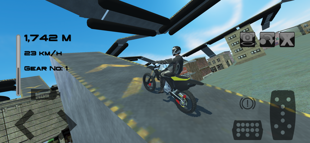 Fast Motorcycle Driver - A motorcycle rider performing a skyscraper climbing challenge at high altitude in a 3D city simulator