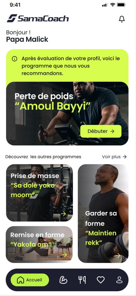 SamaCoach - Interface de l'application SamaCoach montrant des programmes de fitness personnalisés comme la perte de poids et le gain de masse pour les utilisateurs au Sénégal et la diaspora.