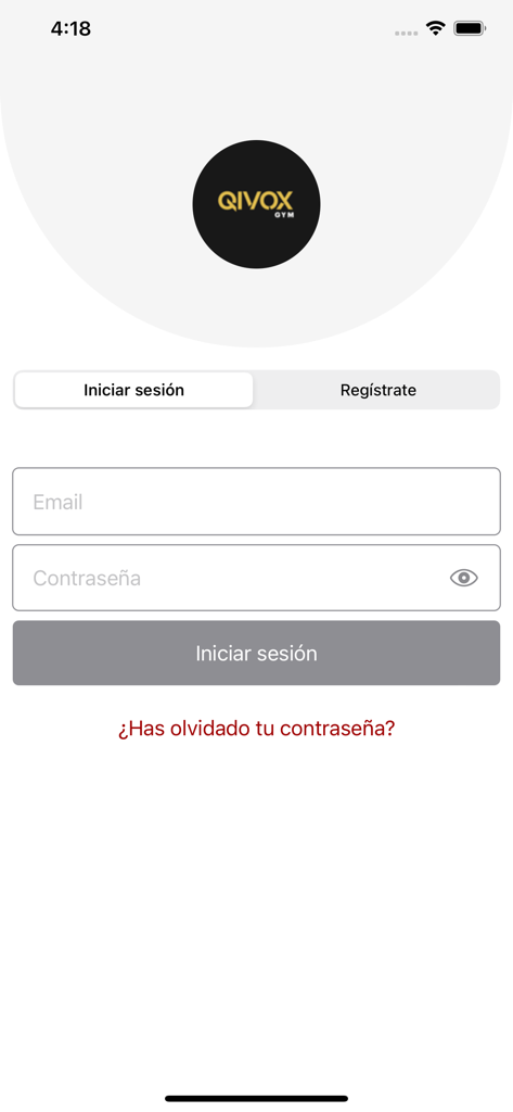 Anmeldebildschirm der Qivox Smart Gym App mit E-Mail- und Passwortfeldern