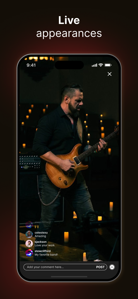 Performance dal vivo sull'app Monolith con un chitarrista e un'interfaccia di chat fan in tempo reale
