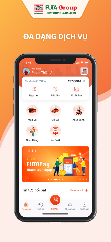 FUTA app home screen showing various transport and travel services in Vietnamese