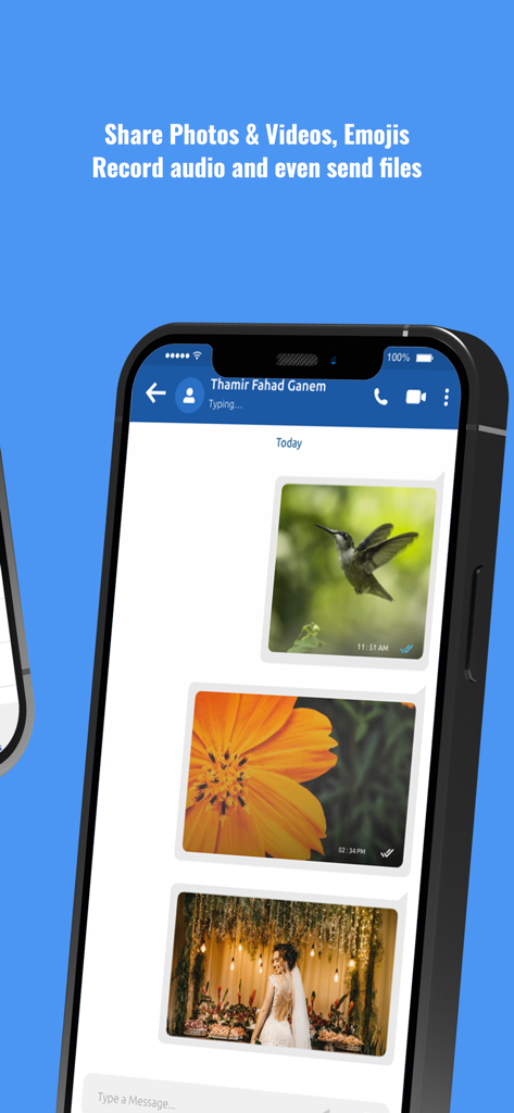 SoftTalk Messenger chat interface showing shared photos and media sharing features