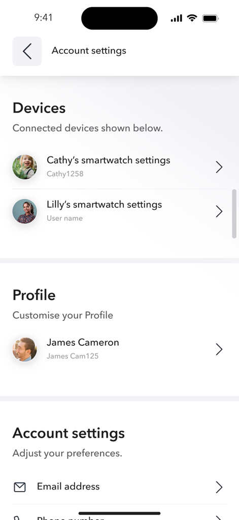 Pantalla de configuración de cuenta de la aplicación Xplora mostrando dispositivos gestionados y perfil de padre