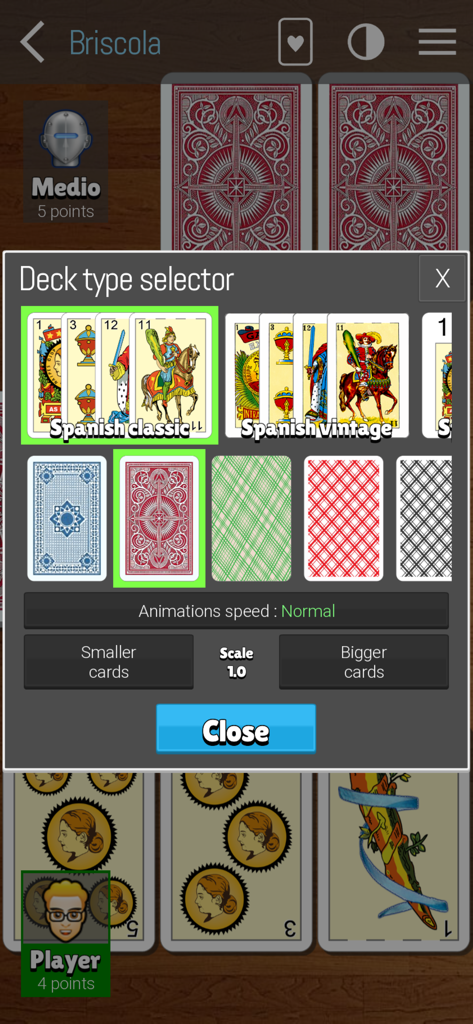 Selettore del tipo di mazzo nell'app Briscola che mostra stili di carte classici spagnoli e vintage