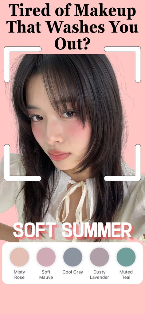 Color Analysis Look - Solene - Una mujer usando la aplicación Solene para el análisis de color de temporada identificándose como Soft Summer con una paleta de colores recomendada.