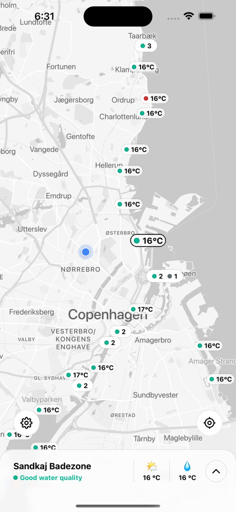 Swimming Water Quality Denmark - Um mapa de Copenhague mostrando dados em tempo real de qualidade e temperatura da água para vários locais de natação.