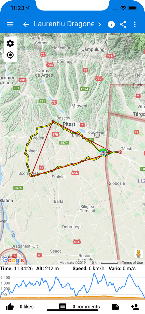 FlySafe paragliding - A paragliding flight track displayed on a map with an altitude graph and flight statistics including speed and time.